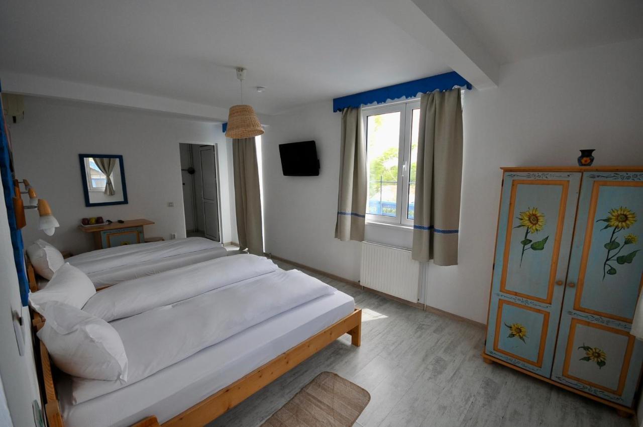 Pension Sharaiman Дунавэцу-де-Жос Экстерьер фото